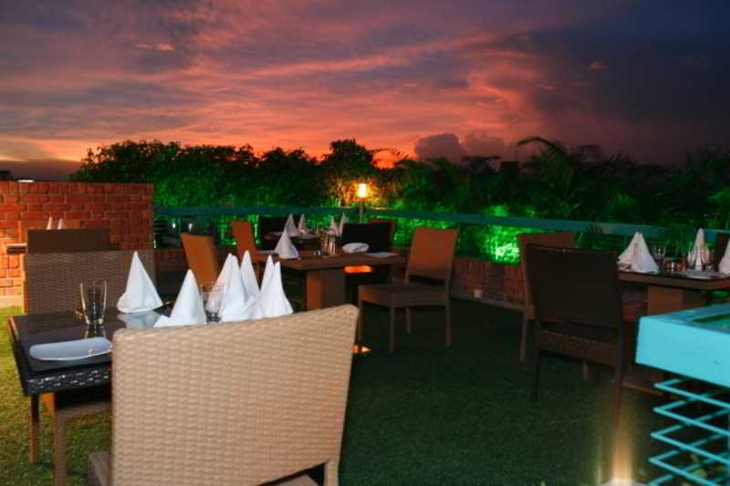 Platinum Suites Daca Exterior foto