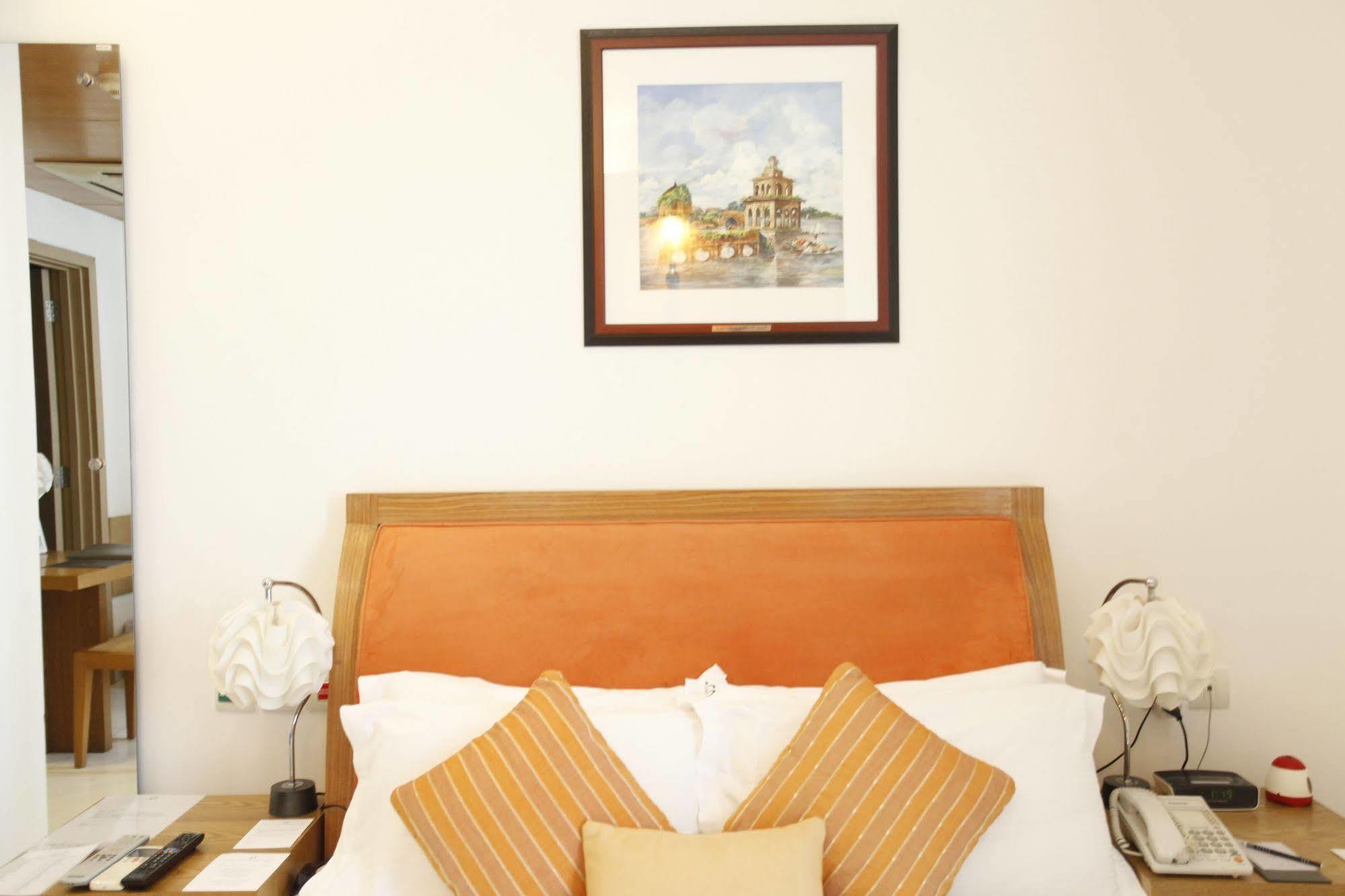 Platinum Suites Daca Exterior foto