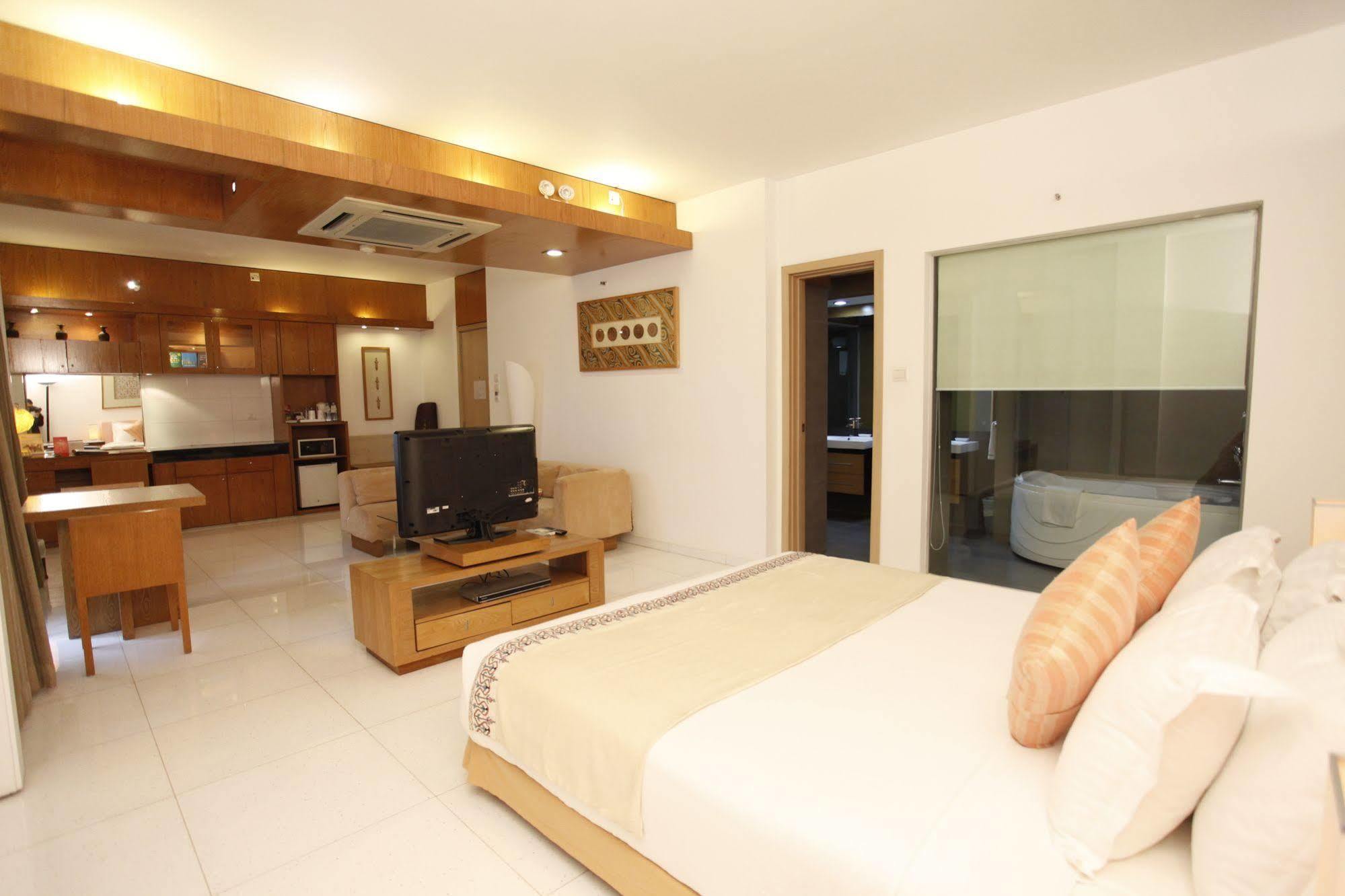 Platinum Suites Daca Exterior foto